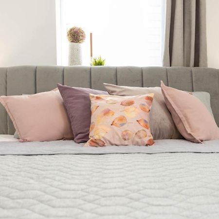 Apartmani Sun & Moon Bjelovar Eksteriør bilde