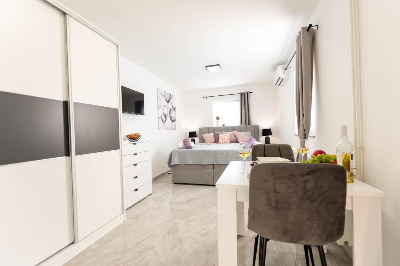 Apartmani Sun & Moon Bjelovar Eksteriør bilde