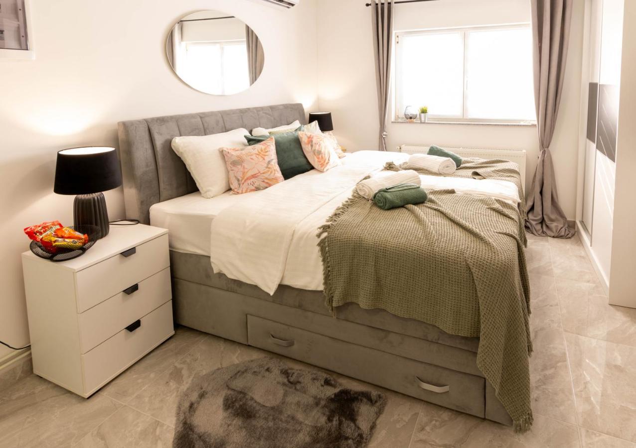 Apartmani Sun & Moon Bjelovar Eksteriør bilde
