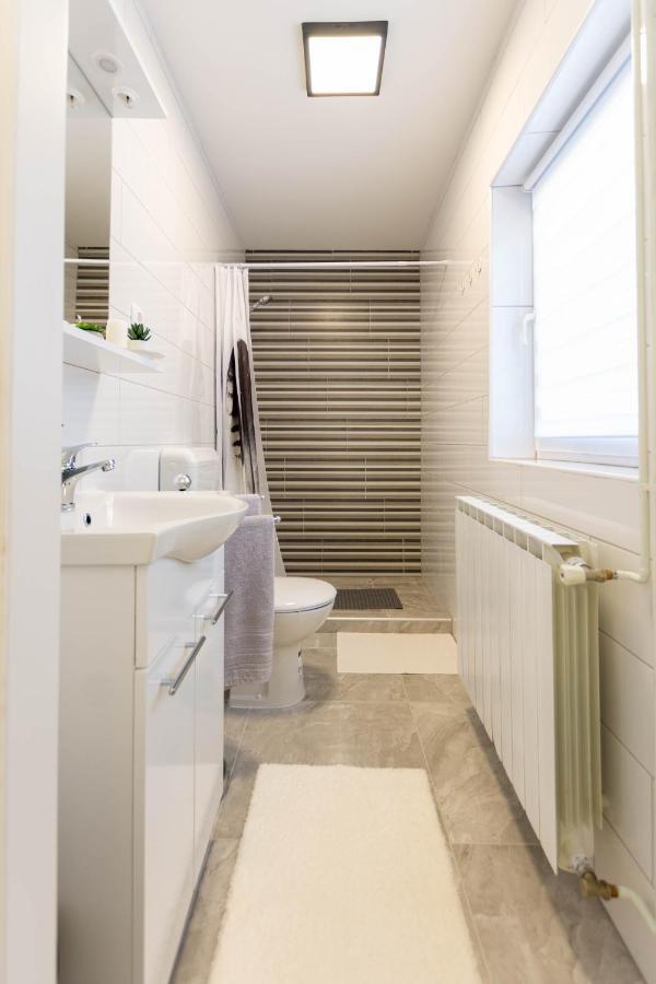 Apartmani Sun & Moon Bjelovar Eksteriør bilde