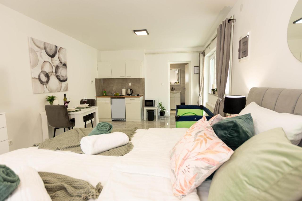 Apartmani Sun & Moon Bjelovar Eksteriør bilde