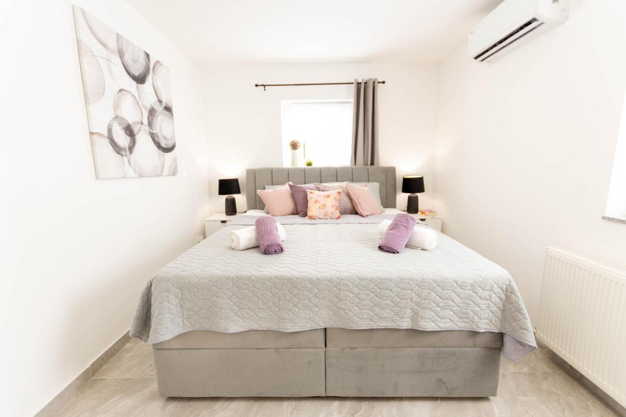 Apartmani Sun & Moon Bjelovar Eksteriør bilde