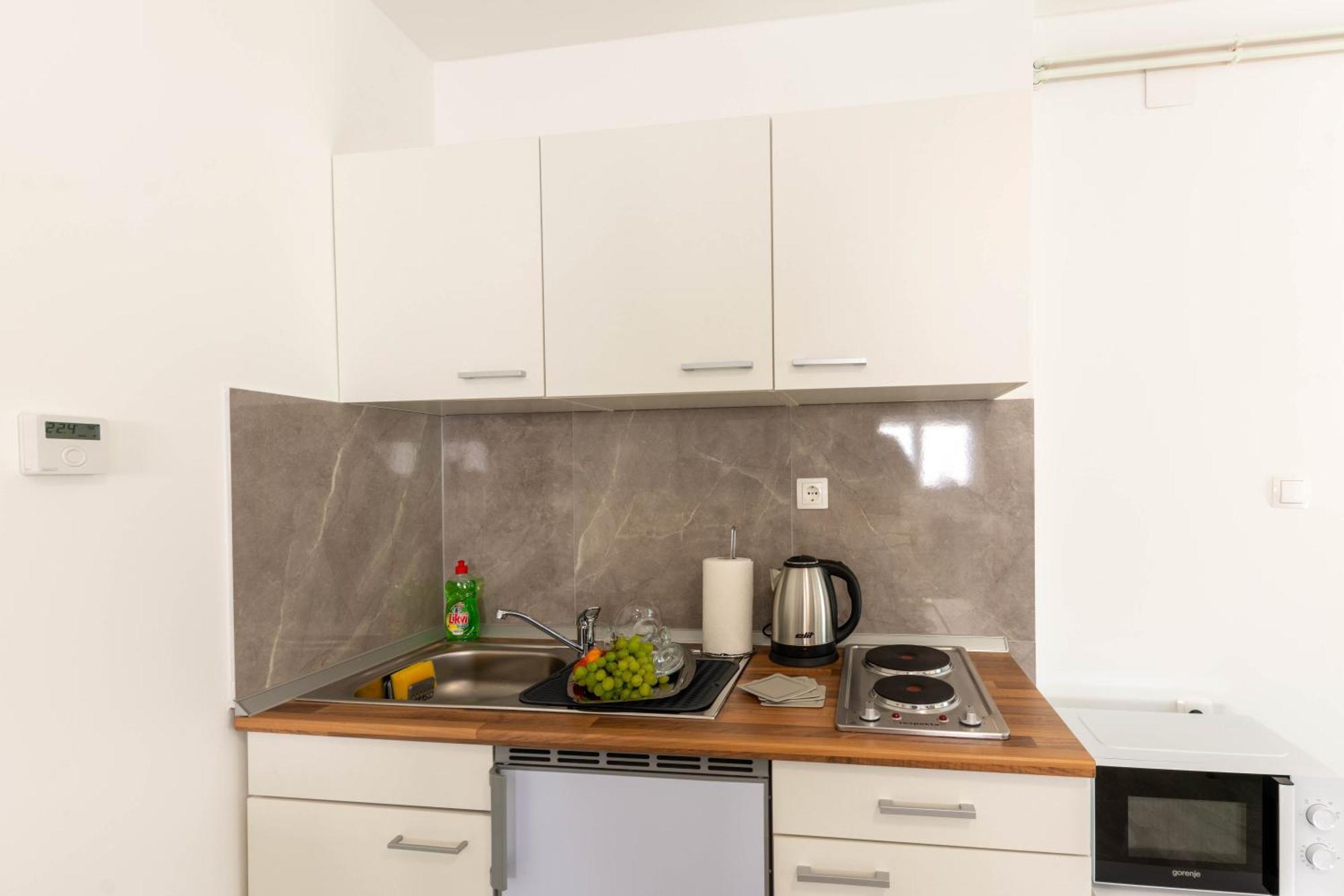 Apartmani Sun & Moon Bjelovar Eksteriør bilde